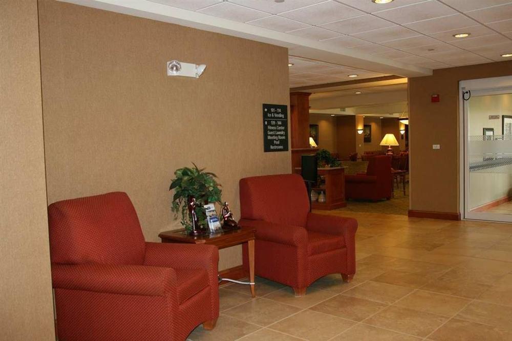 Hampton Inn Dover Interior photo